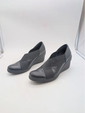 Flexus by Spring Step Black Leather Wedge Shoes 41 9.5